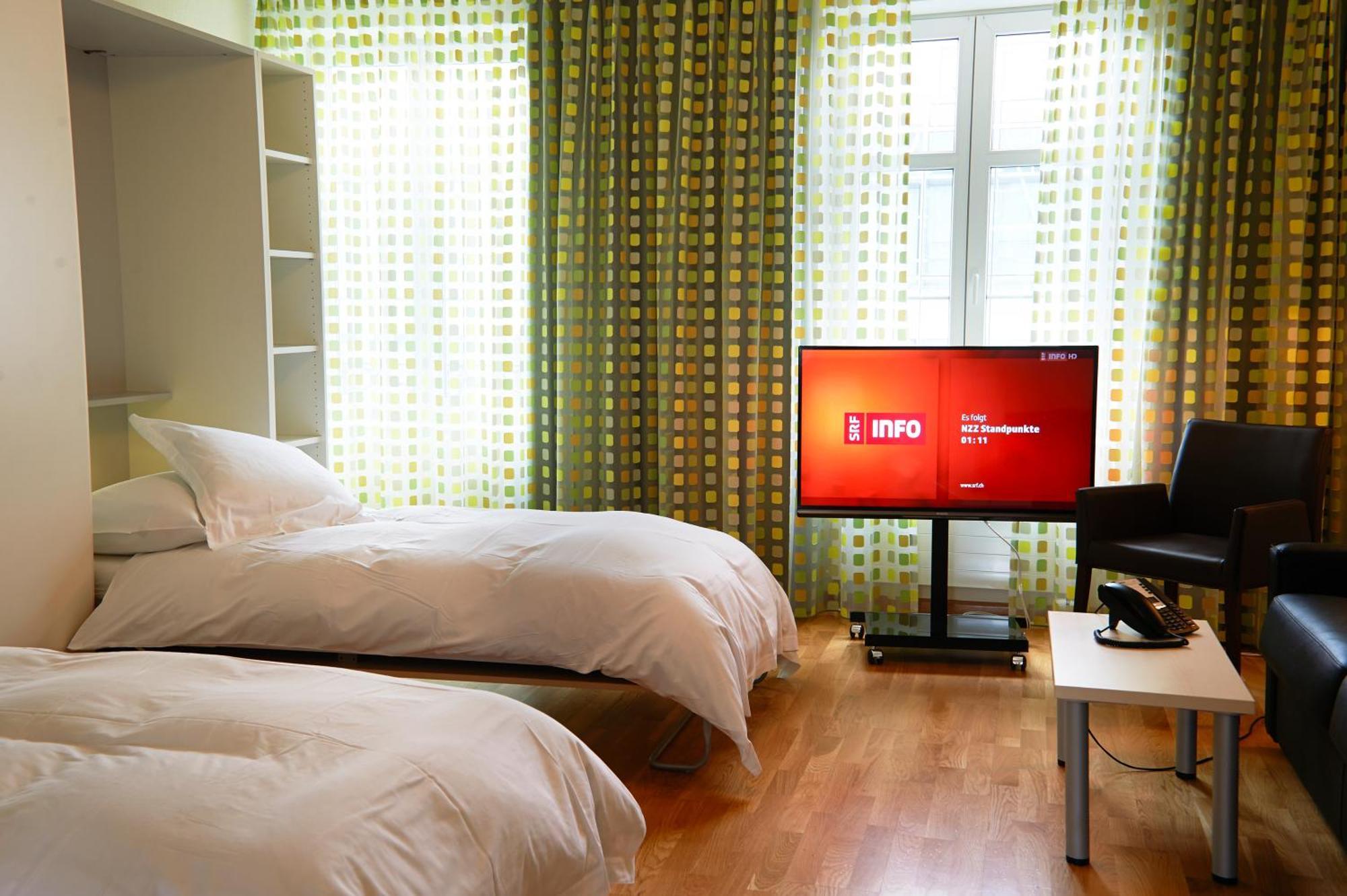 Residence Apartments By Hotel Du Commerce Базел Екстериор снимка